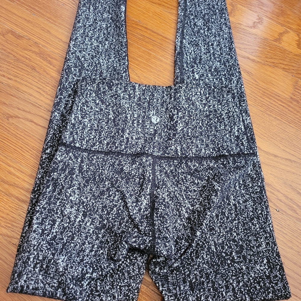 Lululemon knit leggings 29" inseam. Size 4